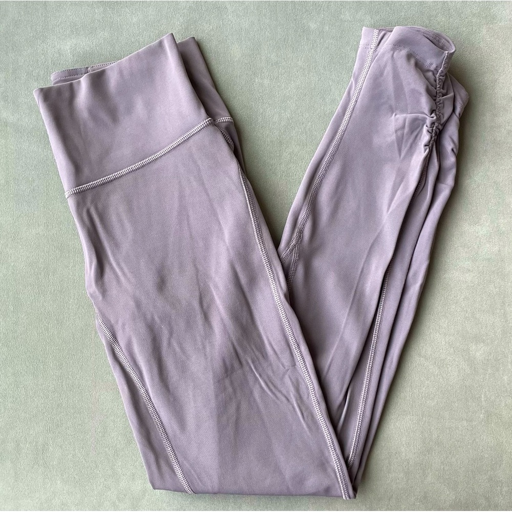 Lululemon high-rise 3/4 length ruched hem leggings